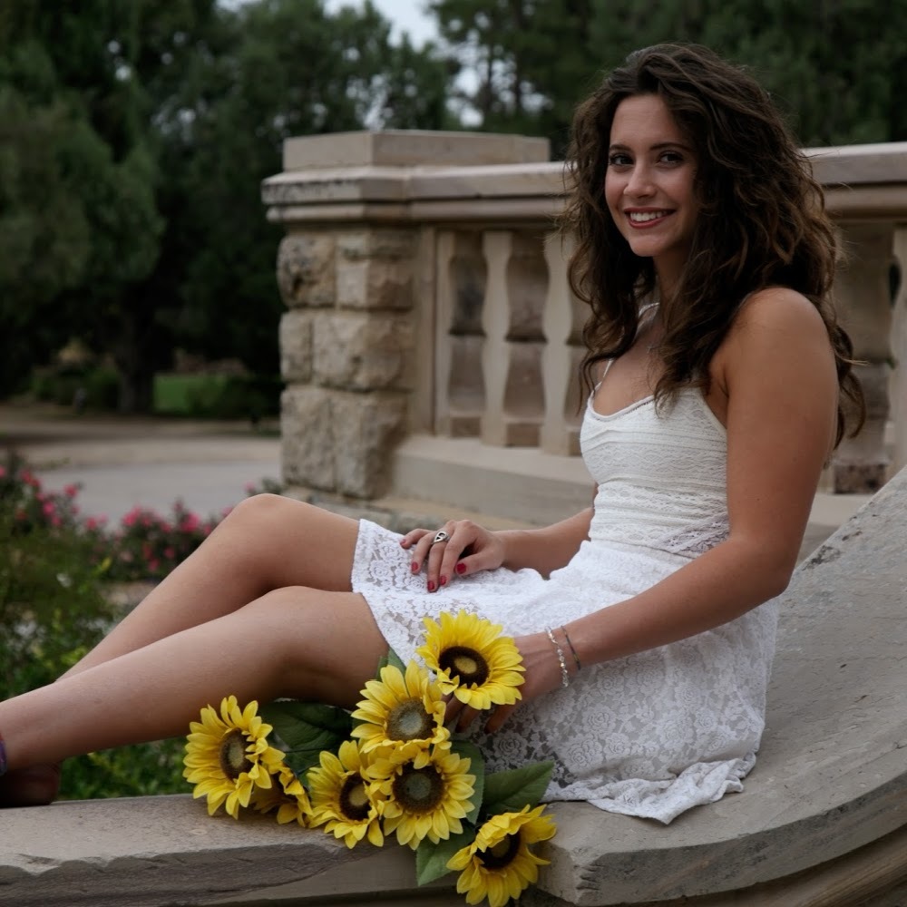 Meet your Posher, Elly